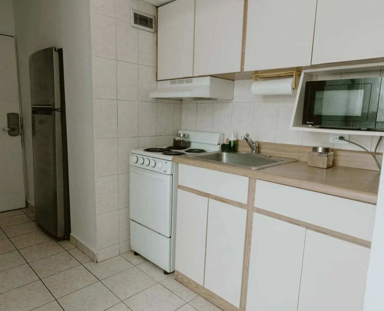 Studio At Esj -King Bed & Beach Access San Juan